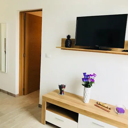 Apartamento Monte Grande Apartment *